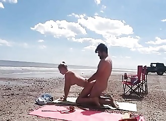 Amateur sharing wife at the beach