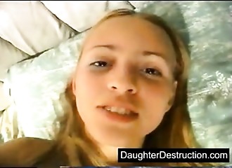 Deux queues pour cette fan de sodo