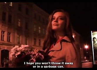 Partante pour du sexe sur le bitume